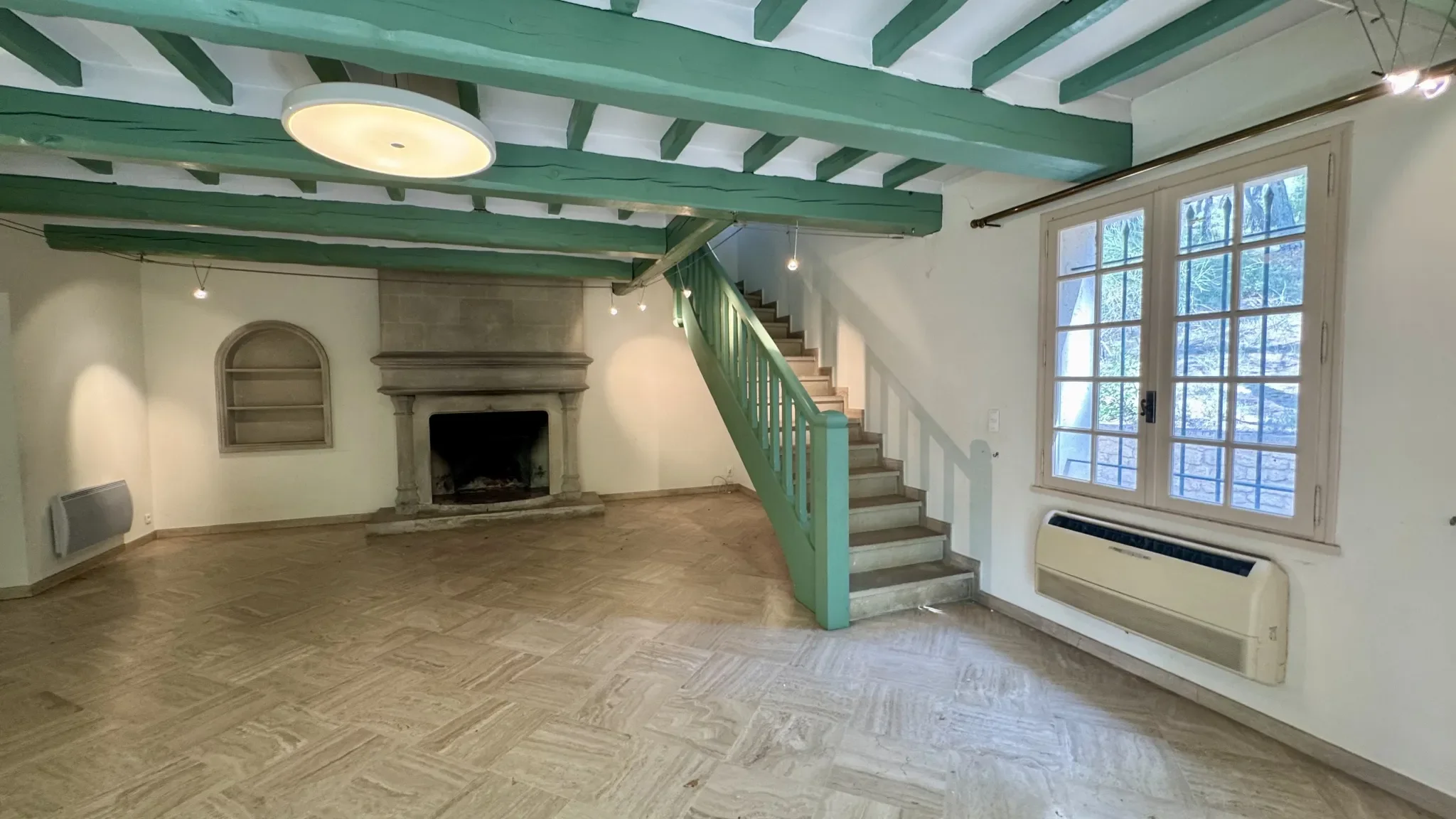 Gallery photo 1