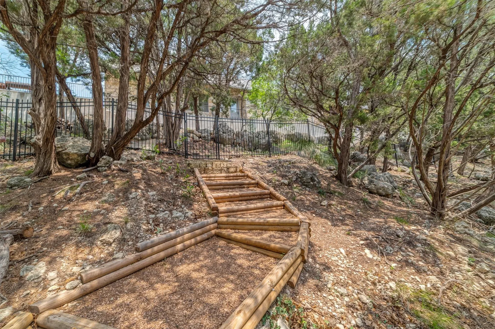 409 Venture BLVD S, Jonestown, Texas, United States. - Photo 16