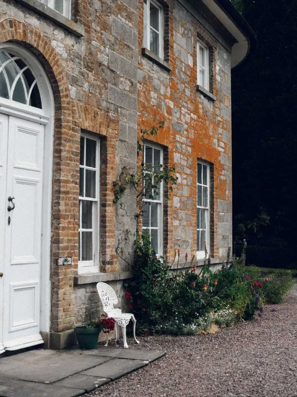 Exterior photo 10