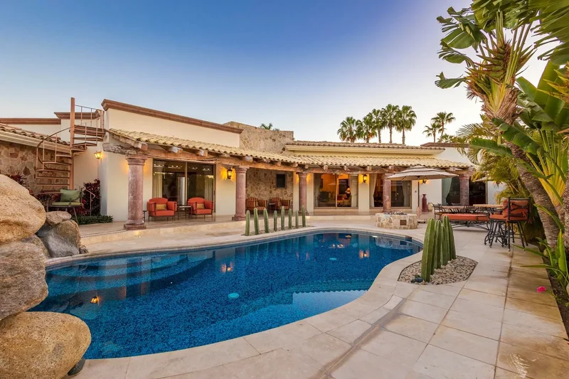 Las Quintas Sanctuary: Fairway Oceanview in Palmilla Estates