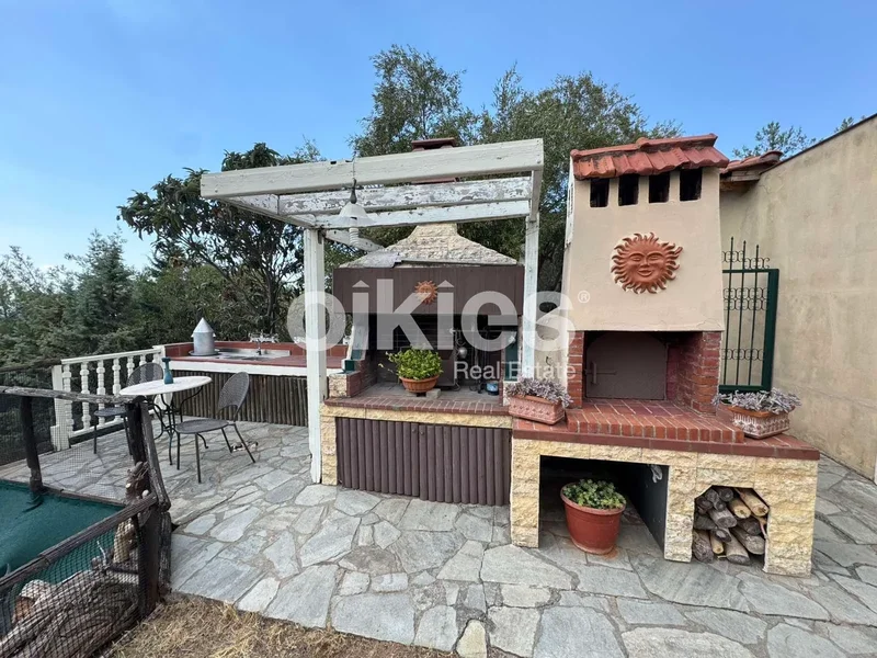 1920759 - Farm house For sale, Pylea, 9.635 sq.m., €890.000