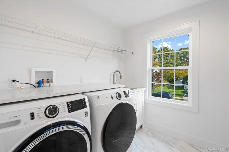 25 Westchester Avenue, Jericho, New York, United States. - Photo 27