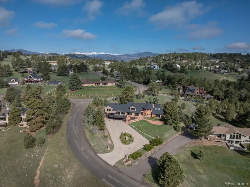 22081 Paradise Circle, Golden, CO 80401, Golden, Colorado, United States. - Photo 43