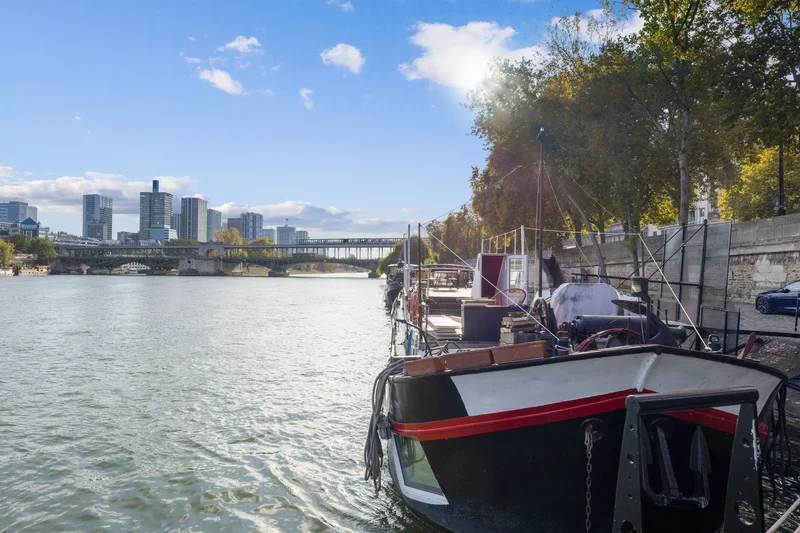 PARIS, J 75016, Paris, Île-de-France, France. - Photo 20