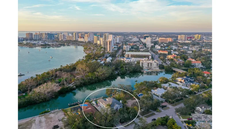 1541 BAY POINT DRIVE, Sarasota, Florida, United States. - Photo 47