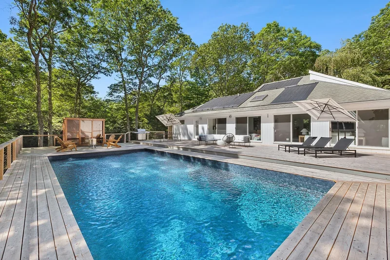 12 Cutter Ct - East Hampton, New York