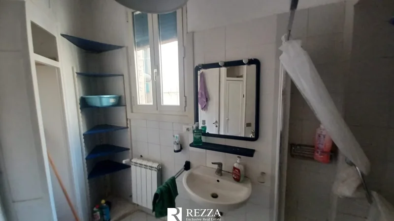 Via Postumia, 00198 Roma RM, Italia, Rome, Lazio, Italy. - Photo 20