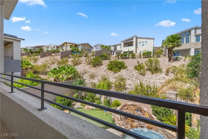 28 Vista Outlook Street, Henderson, NV 89011, Henderson, Nevada, United States. - Photo 39