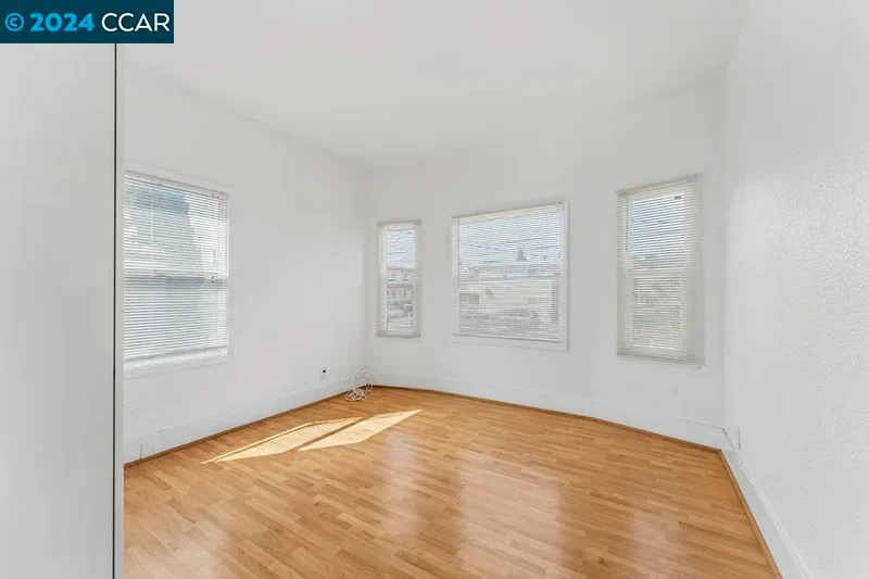 3134 Pleitner Ave, Oakland, California, United States. - Photo 13