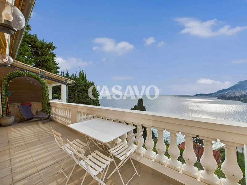 Luxury Duplex T3 Renovated: Infinite Sea Views, XXL Terraces & Private Pool – Roquebrune-Cap-Martin