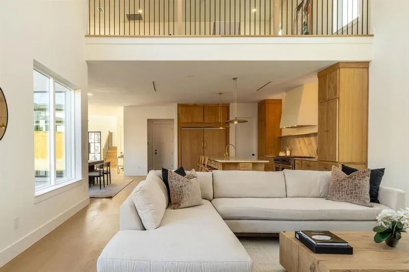 3761 Seguin Drive, Dallas, Texas, United States. - Photo 17