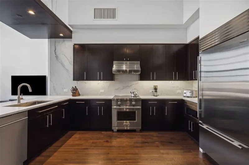 2600 W 7th Street 2812, Fort Worth, Texas, United States. - Photo 3