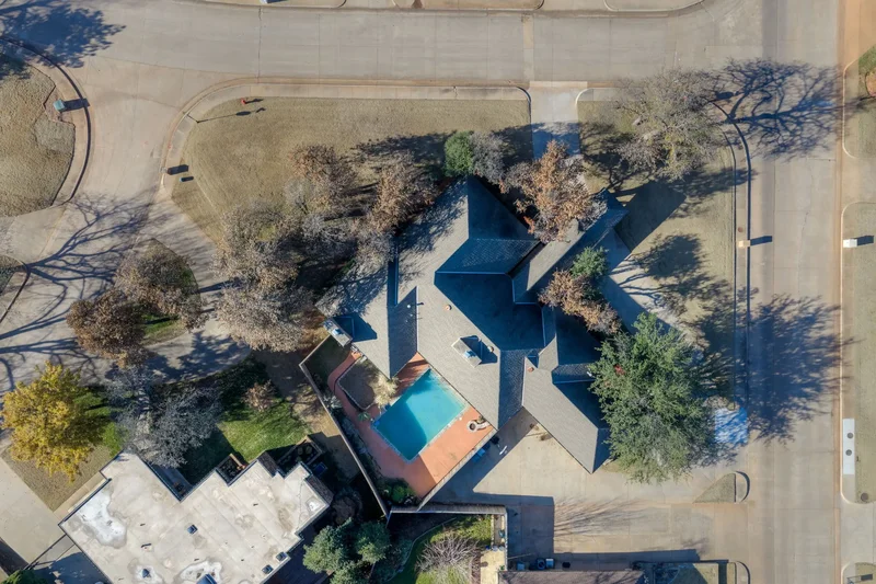 1200 Oak Tree Drive , Edmond, OK 73025, Edmond, Oklahoma, United States. - Photo 48