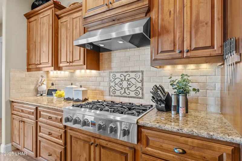 1921 Felicidad Dr, Lake Havasu City, AZ 86404, Desert Hills, Arizona, United States. - Photo 23