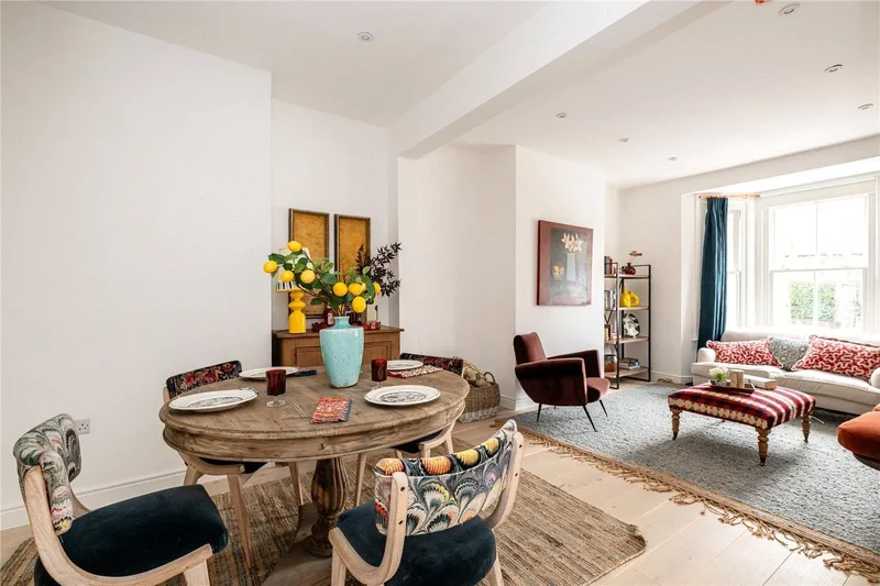 Sirdar Road, London, England, United Kingdom. - Photo 5