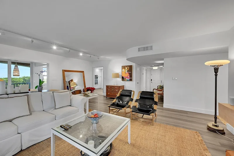 2871 N Ocean Boulevard D302, Boca Raton, Florida, United States. - Photo 2