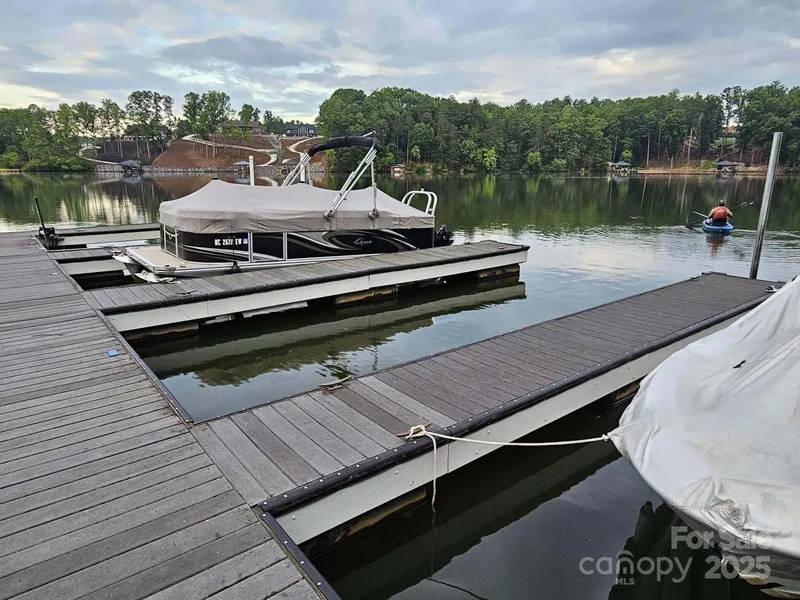 5487 Back Shore Drive, Granite Falls, NC 28630, Granite Falls, North Carolina, United States. - Photo 16