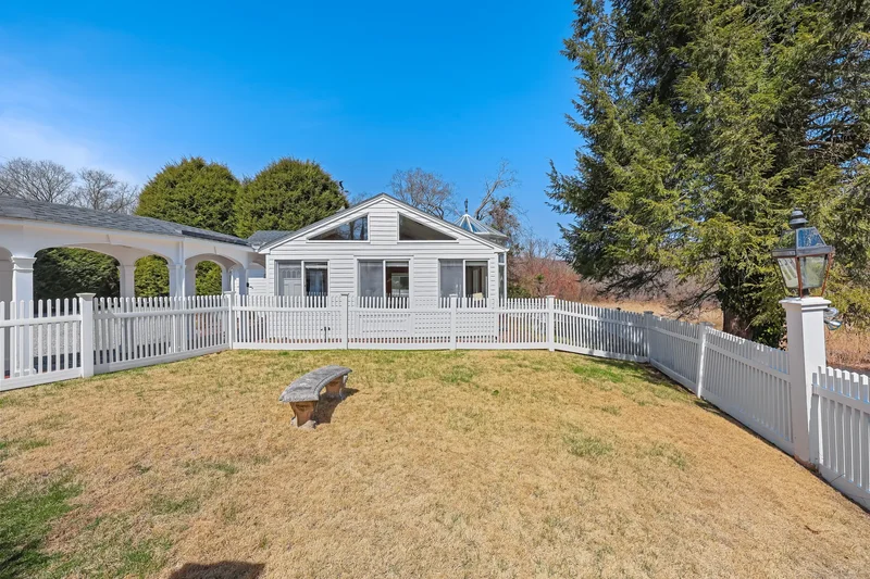 7 Ford Road, Newtown, CT 06482, Newtown, Connecticut, United States. - Photo 21