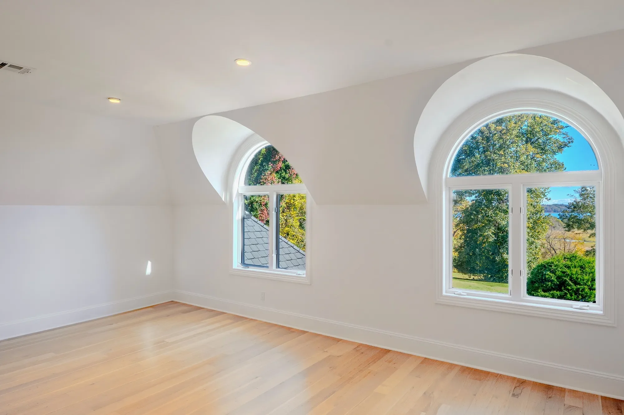 204 Centre Island Road , Oyster Bay, NY 11771, Upper Brookville, New York, United States. - Photo 7
