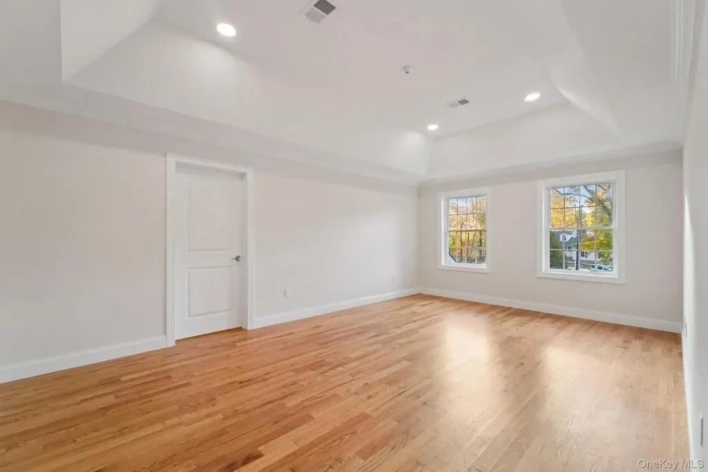 Gallery photo 6