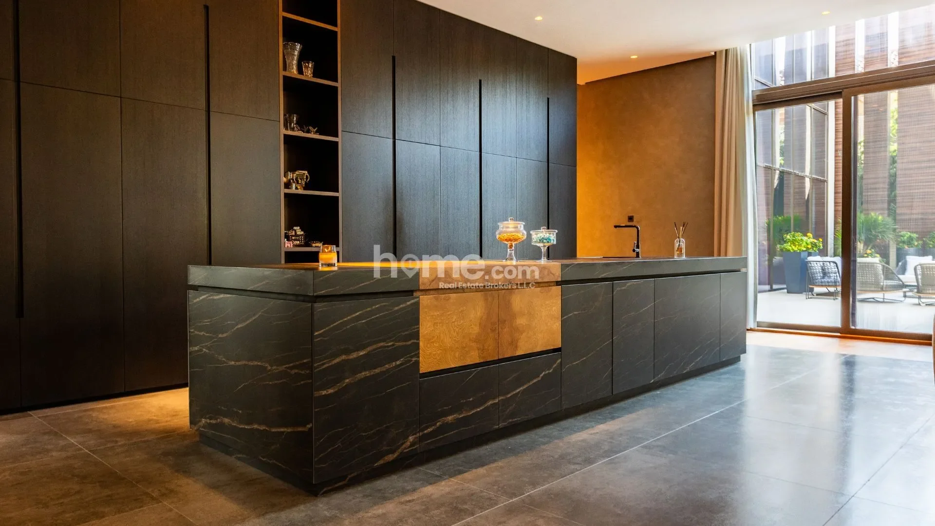 Gallery photo 7