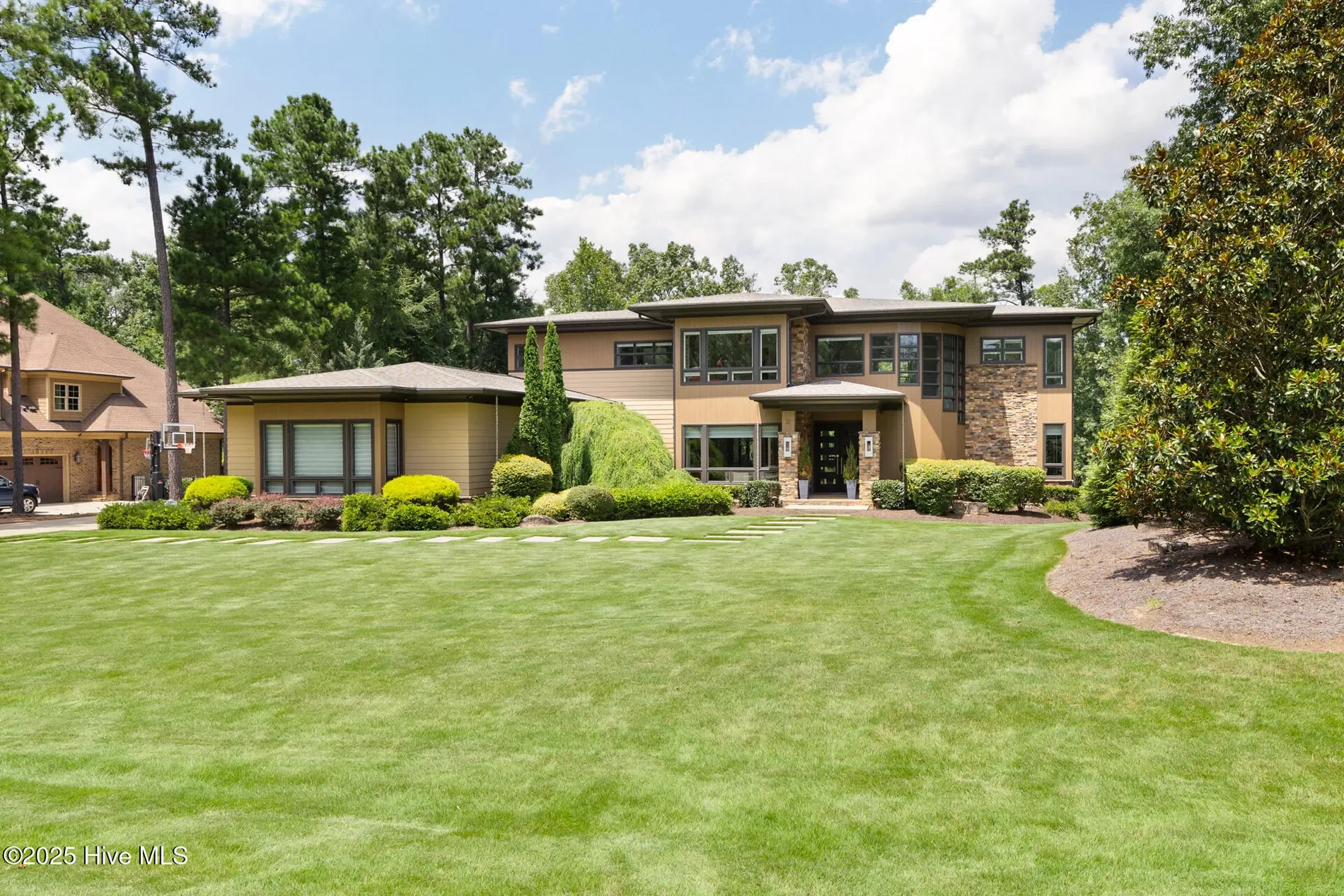 2 Barkwood Court, Durham, North Carolina, United States. - Photo 4