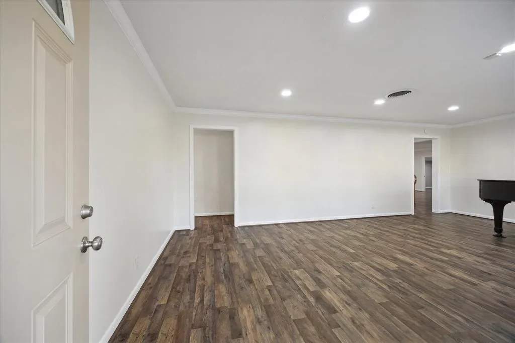 Gallery photo 5