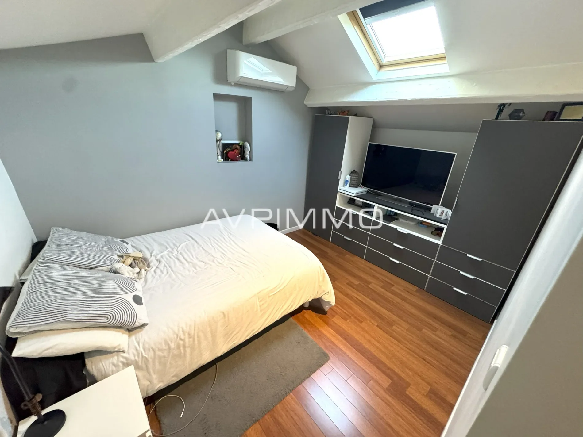 Gallery photo 7