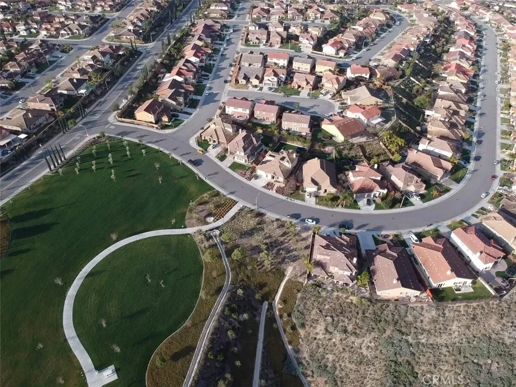 34116 Galleron Street, Temecula, California, United States. - Photo 48