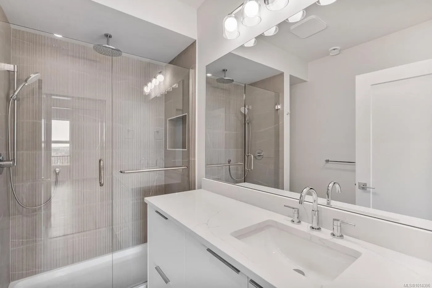 2332 Copper Rock Crt 117, Langford, British Columbia, Canada. - Photo 31