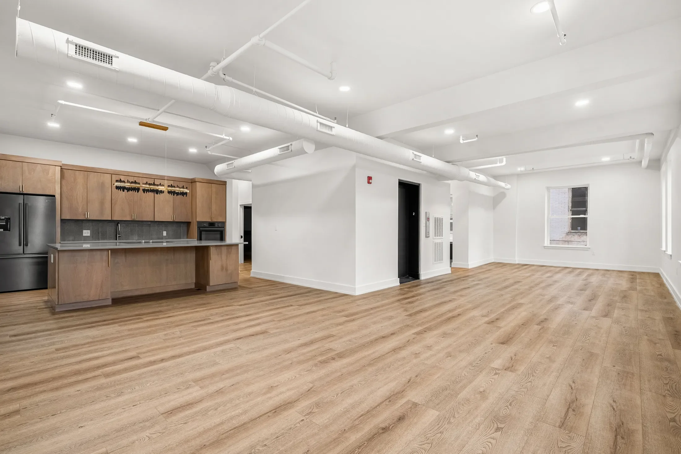713 Market Street, Knoxville, Tn 37902