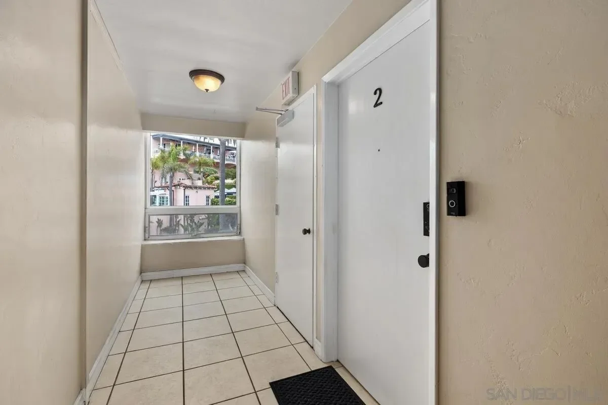 8040 Girard Ave 2, San Diego, California, United States. - Photo 23