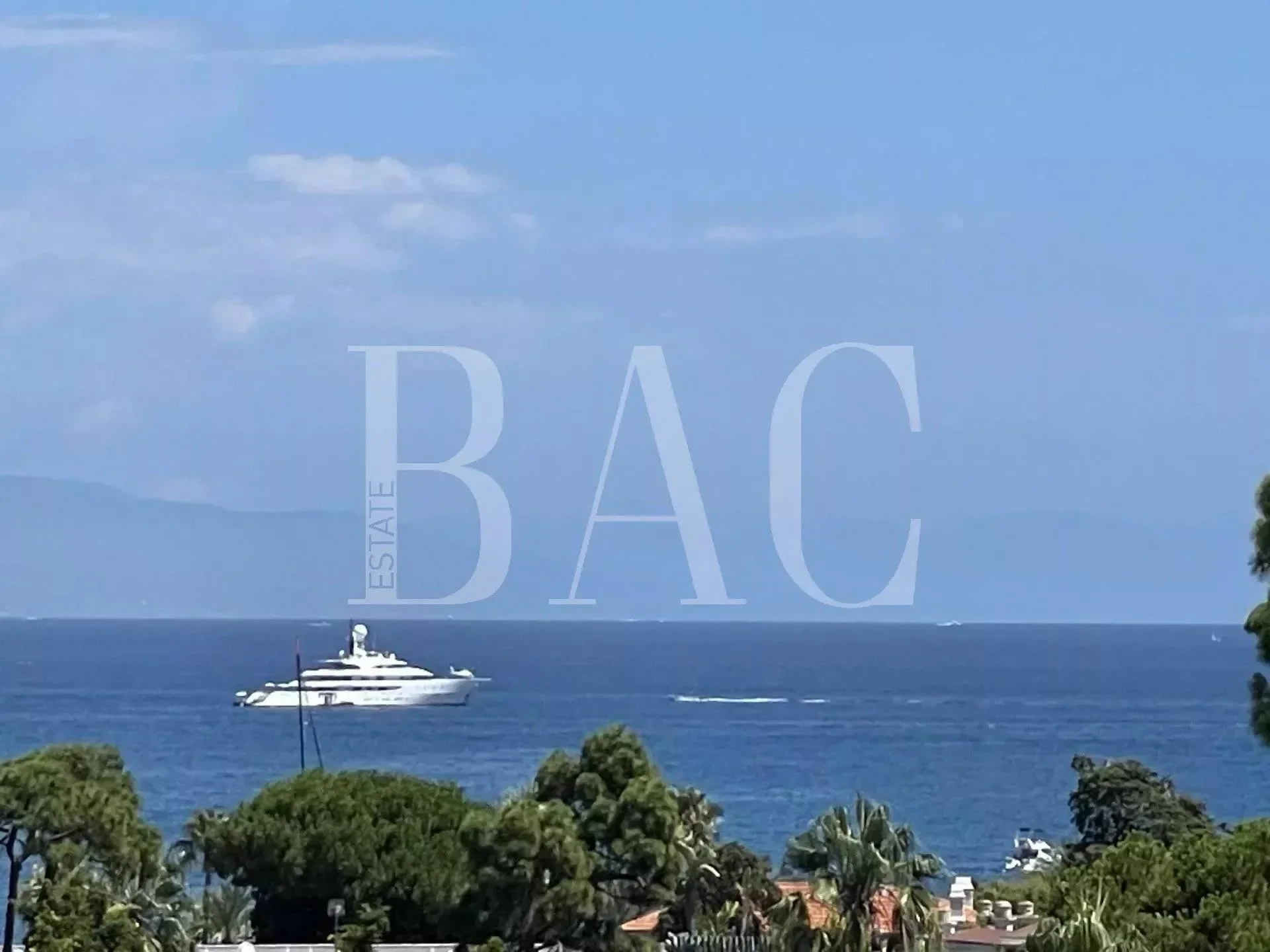 Antibes, Provence-Alpes-Côte d'Azur, France. - Photo 29