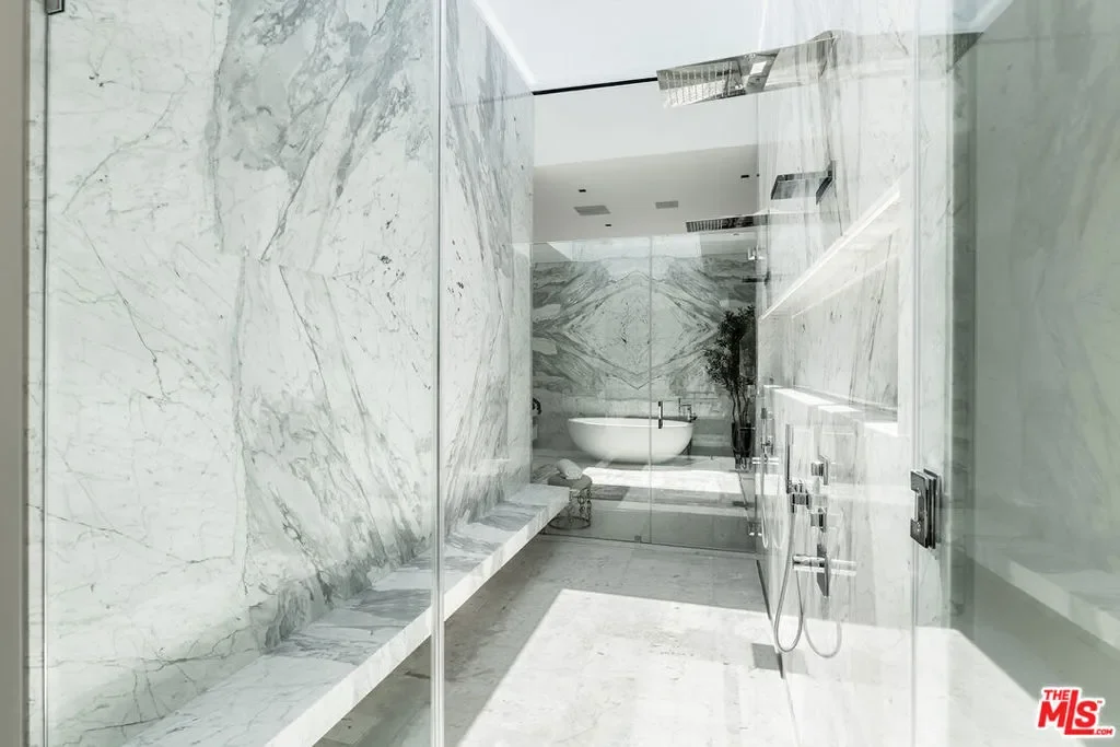 1108 Wallace, Beverly Hills, California, United States. - Photo 8