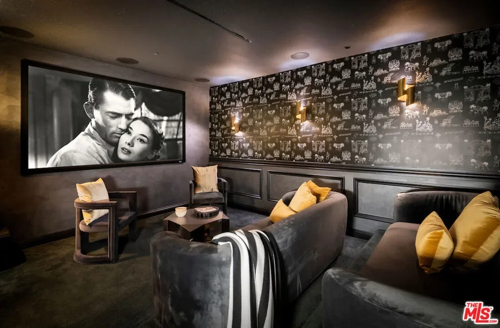 10932 Savona Road, Los Angeles, California, United States. - Photo 10