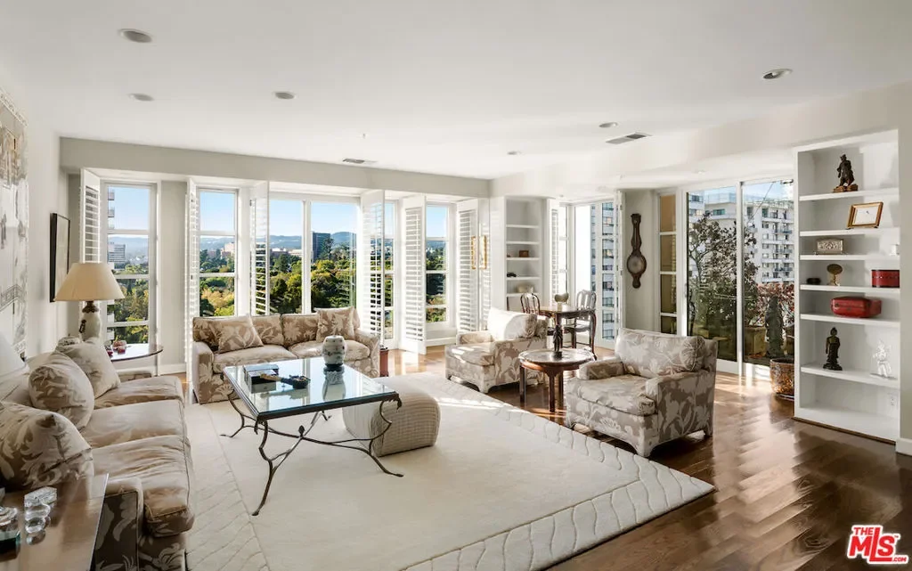 10580 Wilshire Boulevard 45, Los Angeles, California, United States. - Photo 7