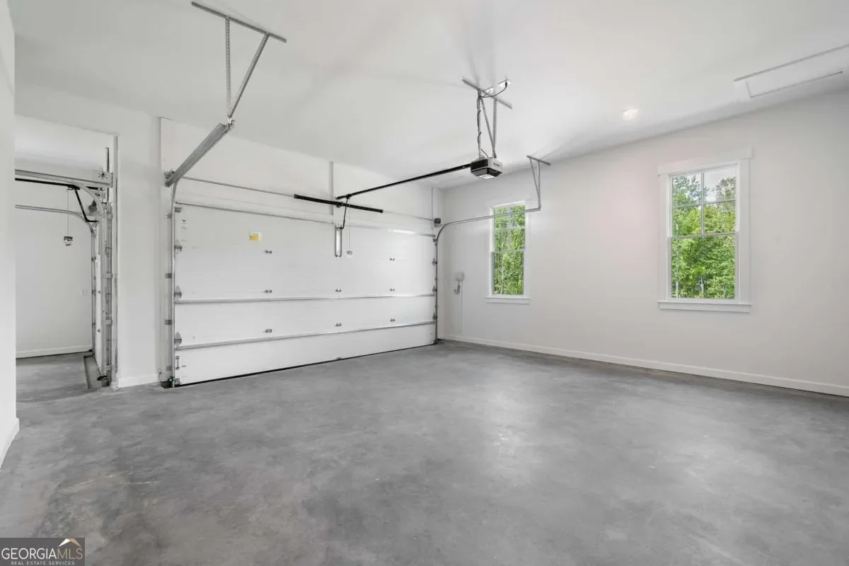 Ball Ground, Georgia, United States. - Photo 18