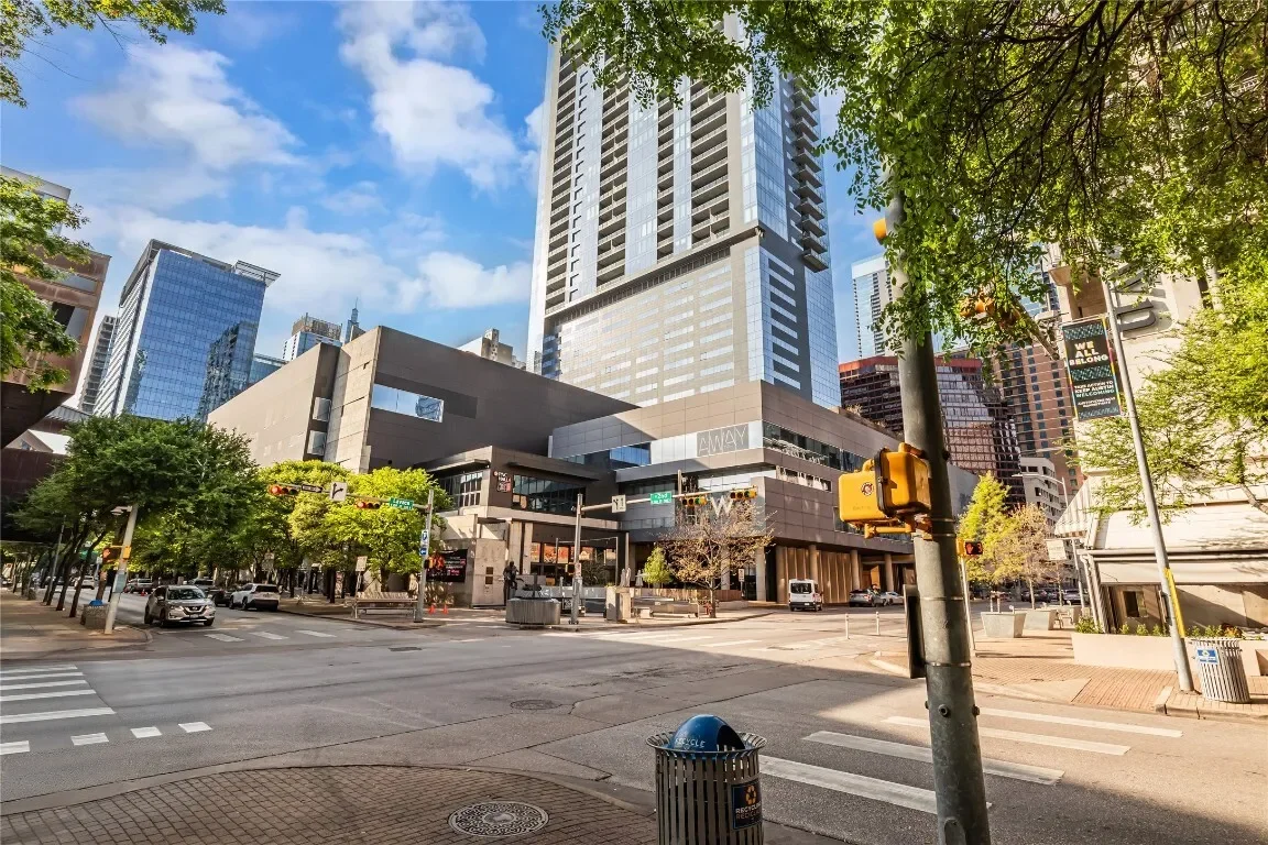 210 Lavaca Street Unit 2903, Austin, TX 78701, Austin, Texas, United States. - Photo 8