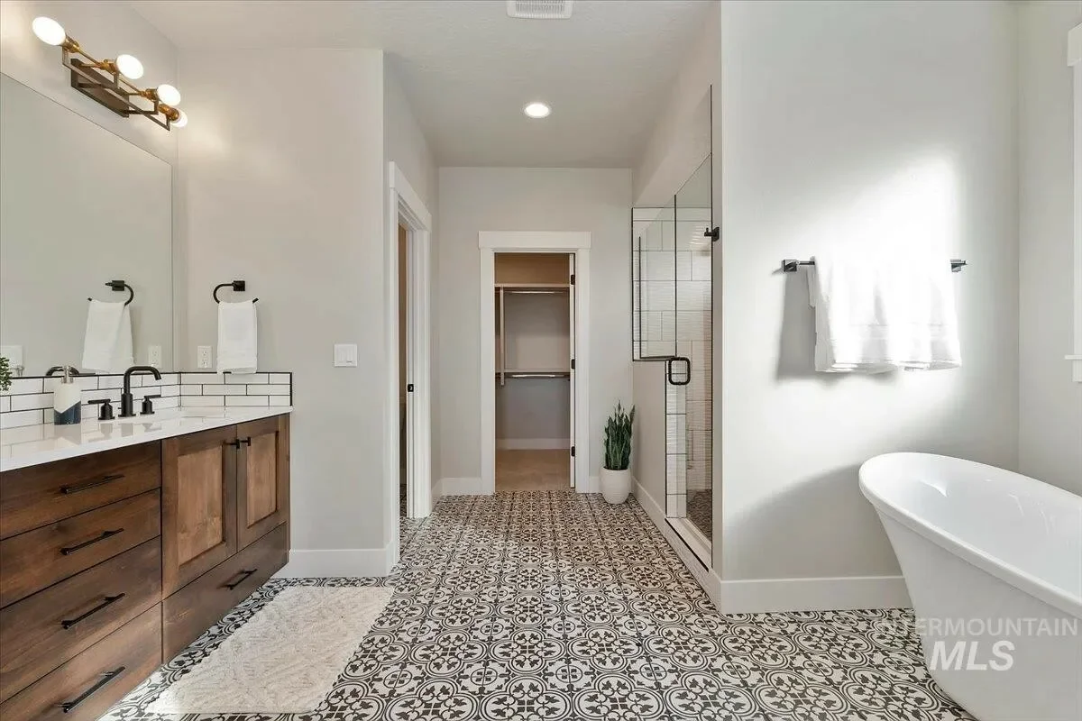 Gallery photo 6