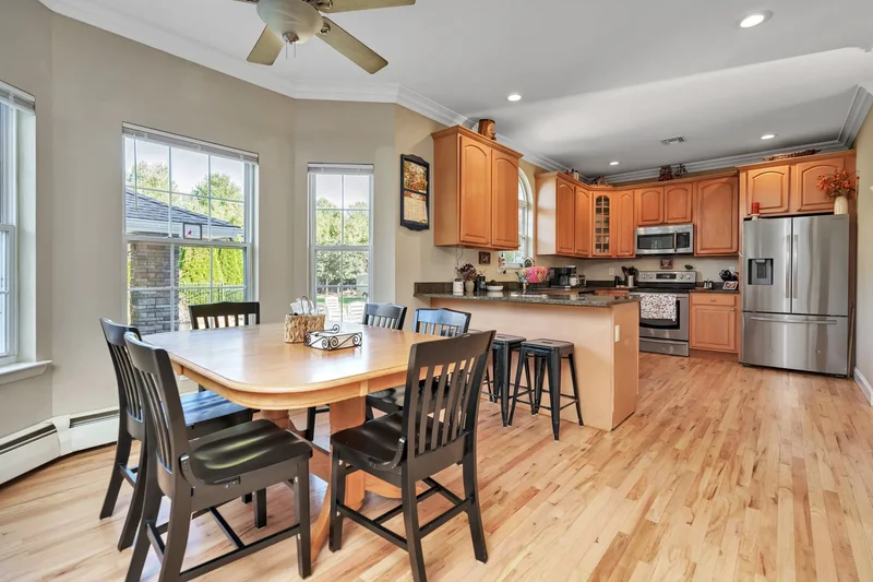 2 Derby Ct, Aquebogue, New York, United States. - Photo 19