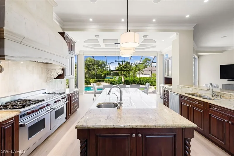 707 Hickory Road, Naples, Florida, United States. - Photo 21