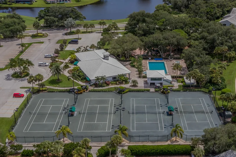 1684 Valley Drive, Venice, FL 34292, Venice, Florida, United States. - Photo 35