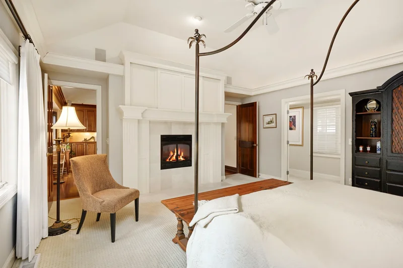 2249 Summit Avenue, Saint paul, MN, USA, Saint Paul, Minnesota, United States. - Photo 27
