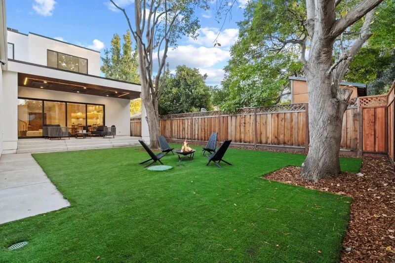 700 Farley Street, Mountain View, CA 94043, Mountain View, California, United States. - Photo 36