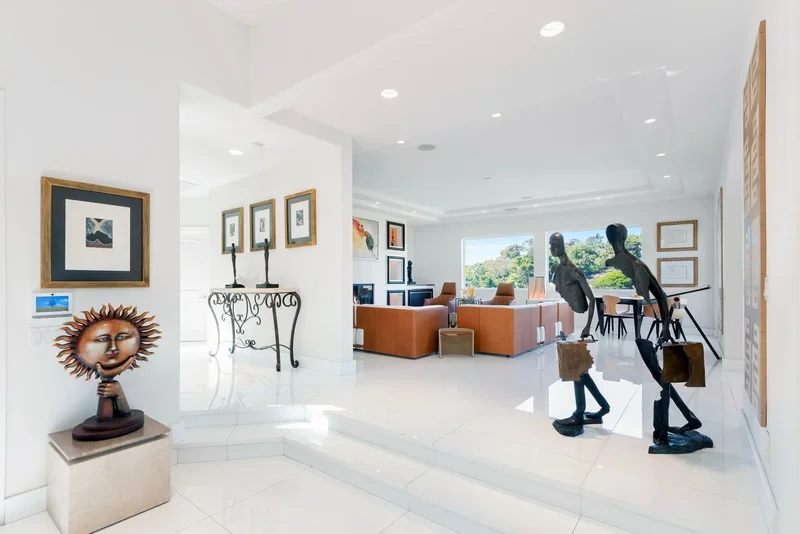 6617 Muirlands Dr, CA, San Diego, California, United States. - Photo 26