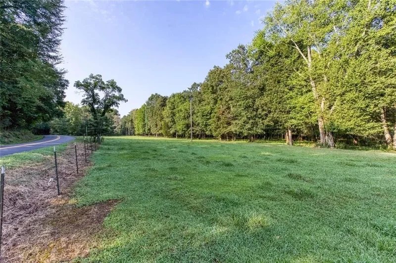 195 Connesena Road, Kingston, GA 30145, Euharlee, Georgia, United States. - Photo 10