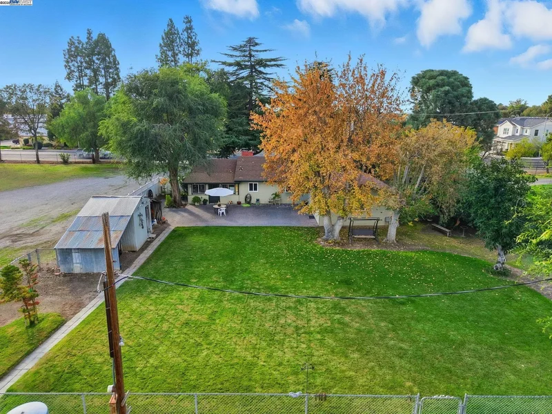 2072 S Vasco Rd, Livermore, California, United States. - Photo 15
