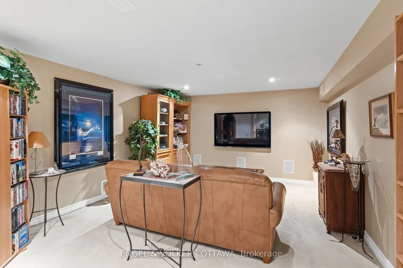 24 Doris Avenue, Ottawa, Ontario, Canada. - Photo 21