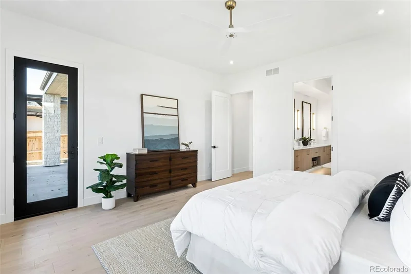 4645 Highline Place, Denver, Colorado, United States. - Photo 27