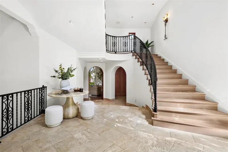 31 Black Hawk, Irvine, CA 92603, Irvine, California, United States. - Photo 37